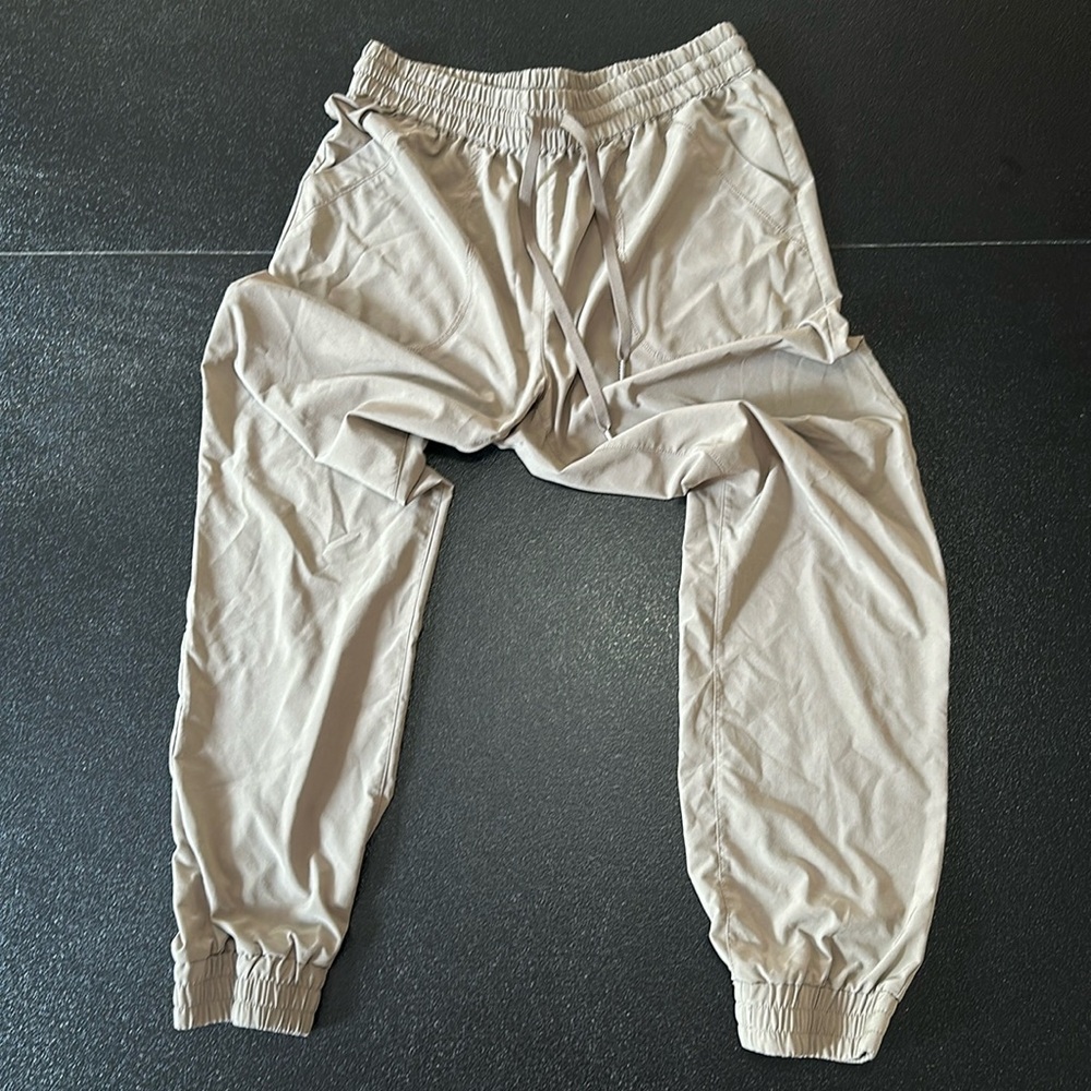 Aritzia Tna dress/jogging pants with two front pockets.